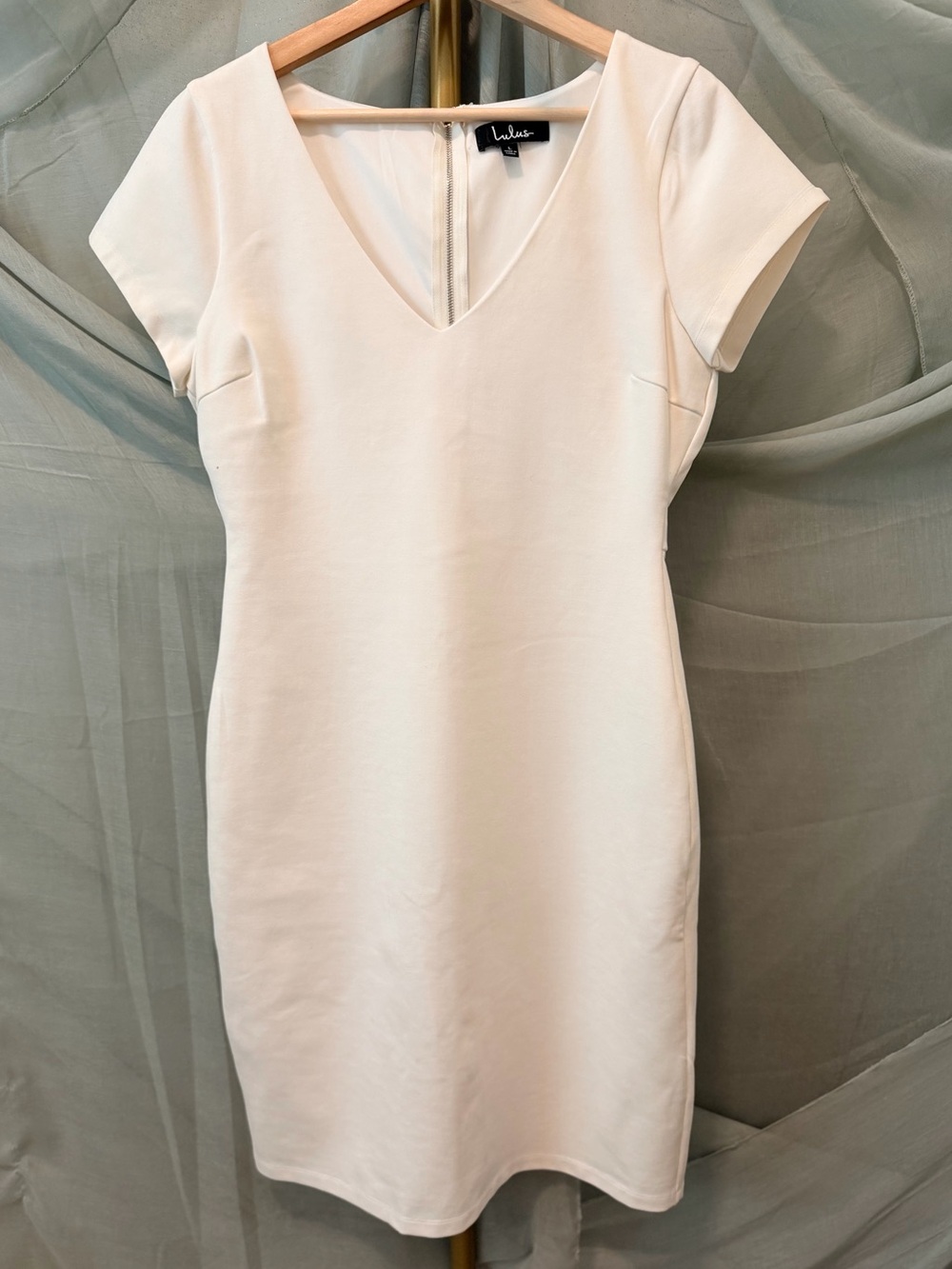 Lulu's Off-White V-Neck Sheath Midi Dress - Picture 2 of 8